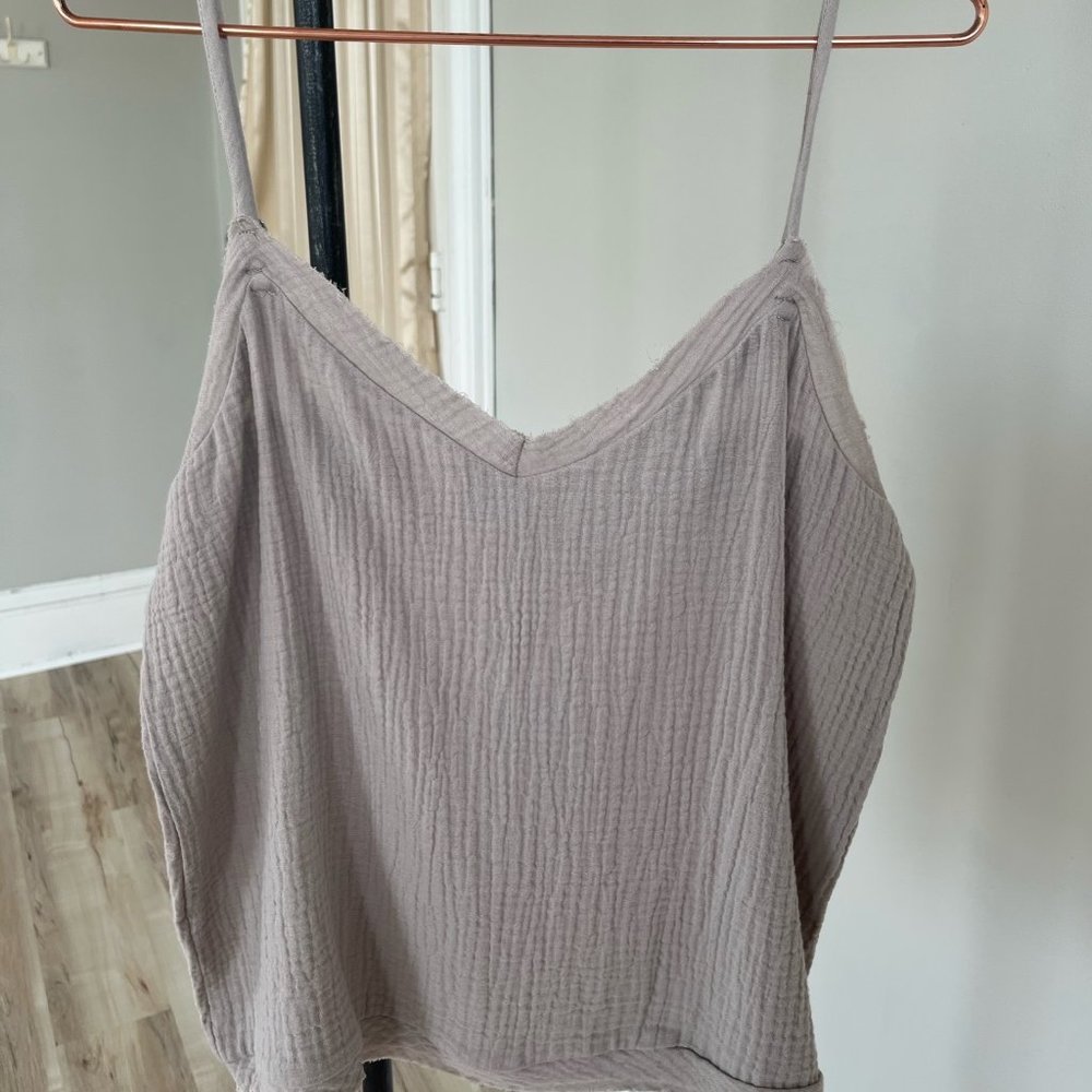 Light Trendy Tank